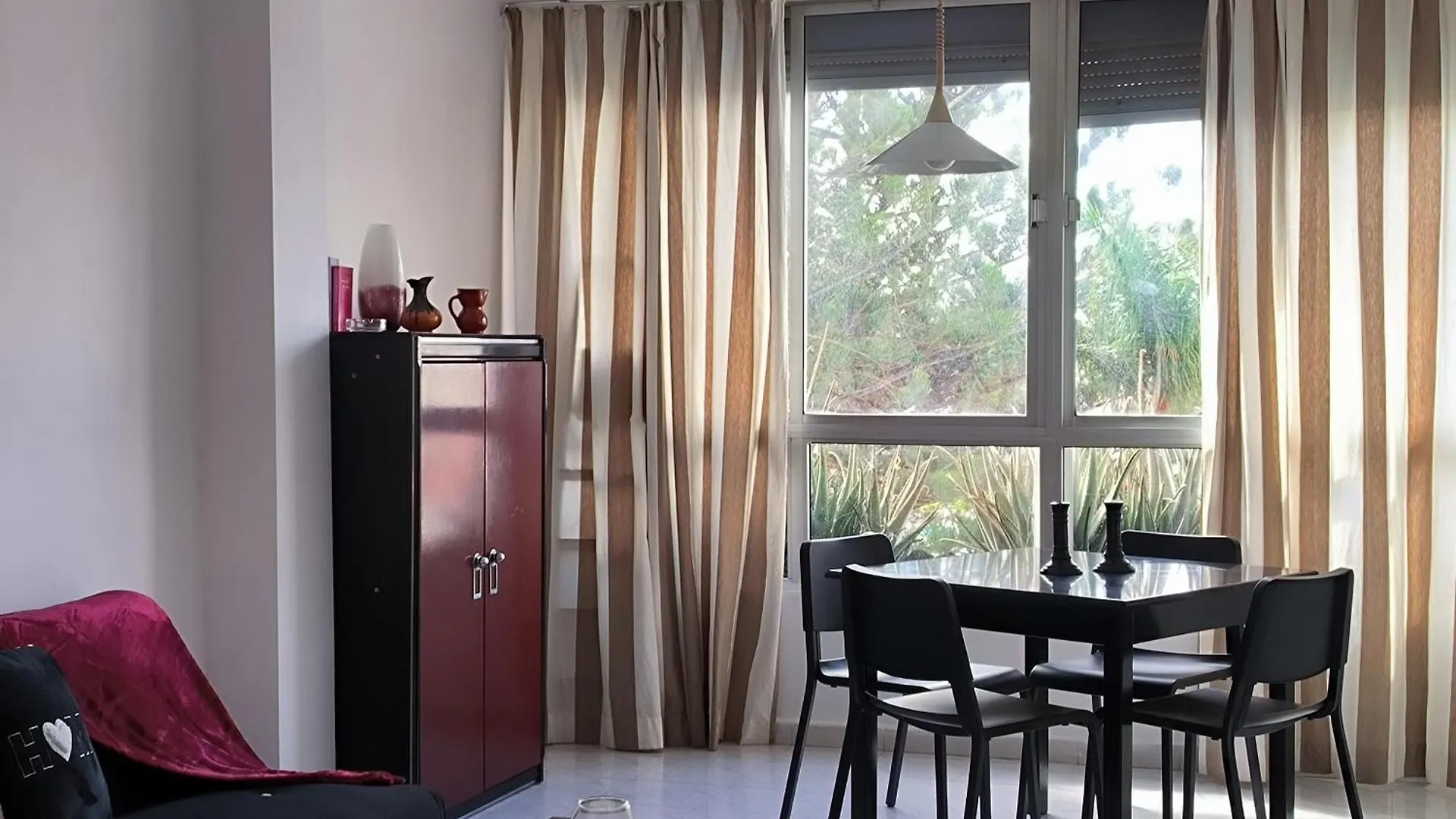 מספאלומס Suite Yumbo 0*,